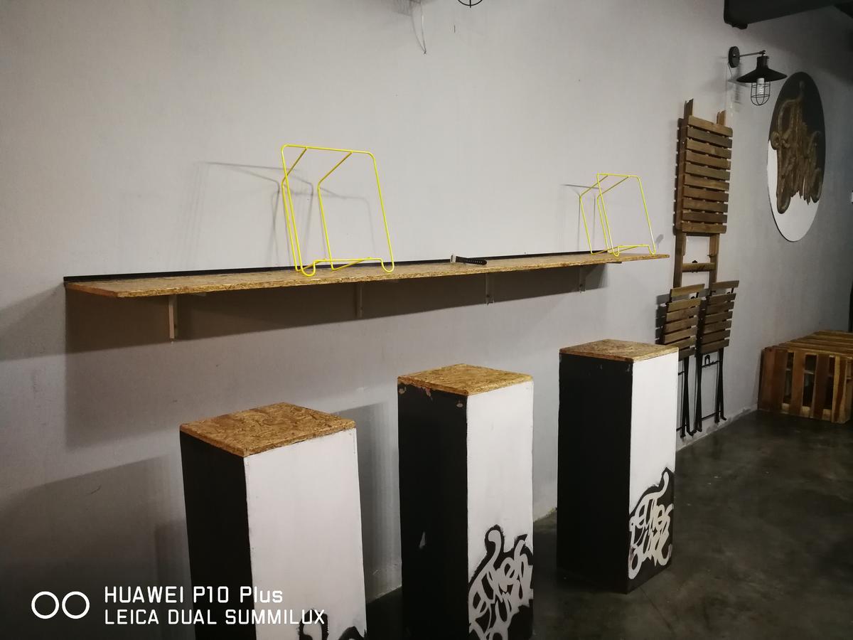 THE BUNK BACKPACKERS HOSTEL by fleur Sepang Extérieur photo